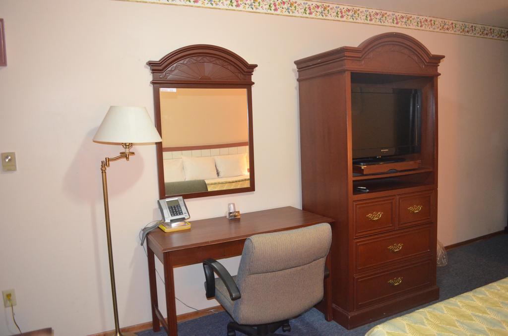 Mohawk Motel Brantford Kültér fotó